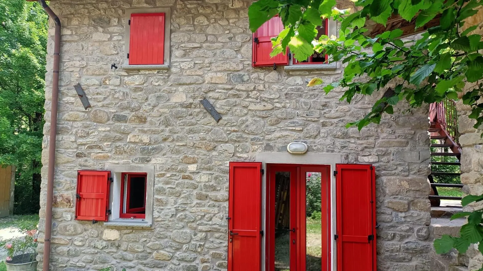 Holiday home Agriturismo Antico Mulino Sul Dolo - La Vecchia Casa In Sasso Montefiorino Italy